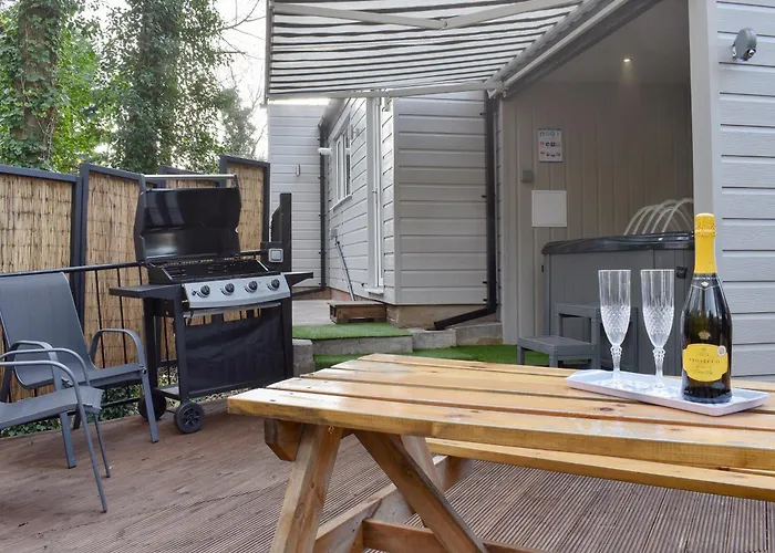 Holiday home Bridge House