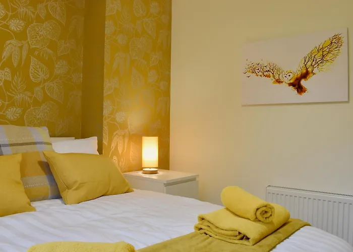 Bridge House * Loftus