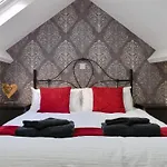 Bridge House Ferienhaus