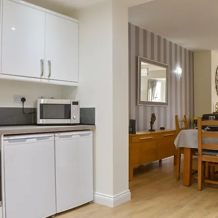 Bridge House Tatil Evi Loftus